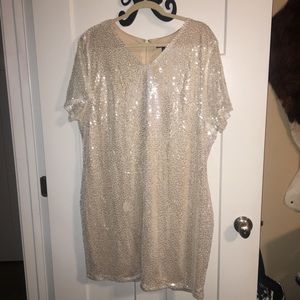PLUS SIZED Sequined T shirt Dress 3x